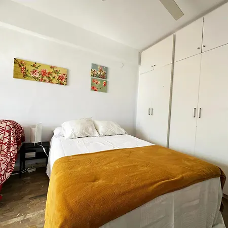 Hac - Terraza Con Vistas Al Mar, Wifi, Centro A 200 Metros, Playa A 600 Metros Torremolinos
